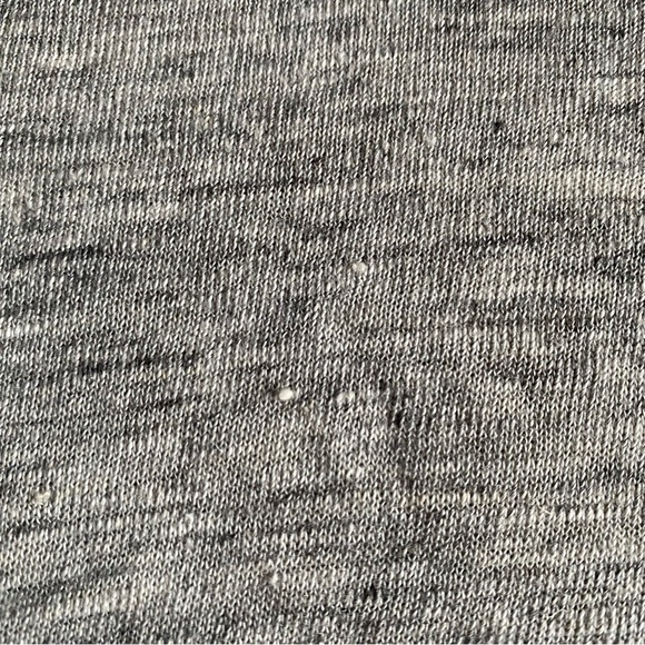 Aritzia Community Heathered Gray 100% Linen Henley Assymetrical Top Size MEDIUM - Picture 14 of 15